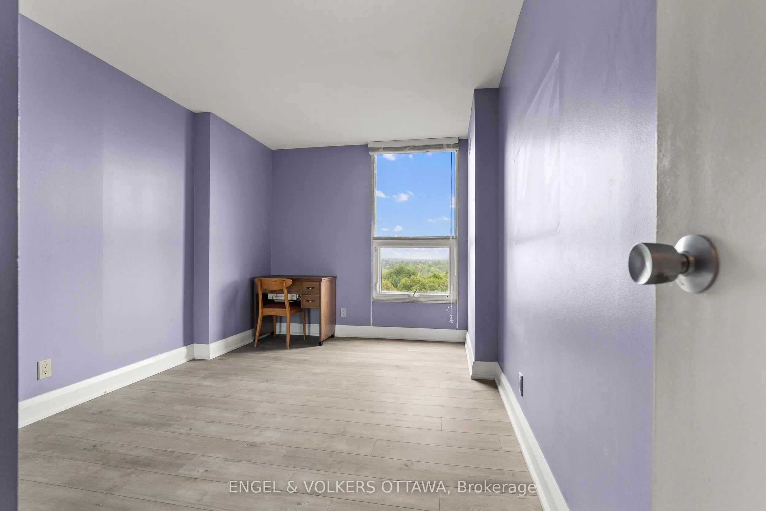 2951 Riverside Drive, #1006