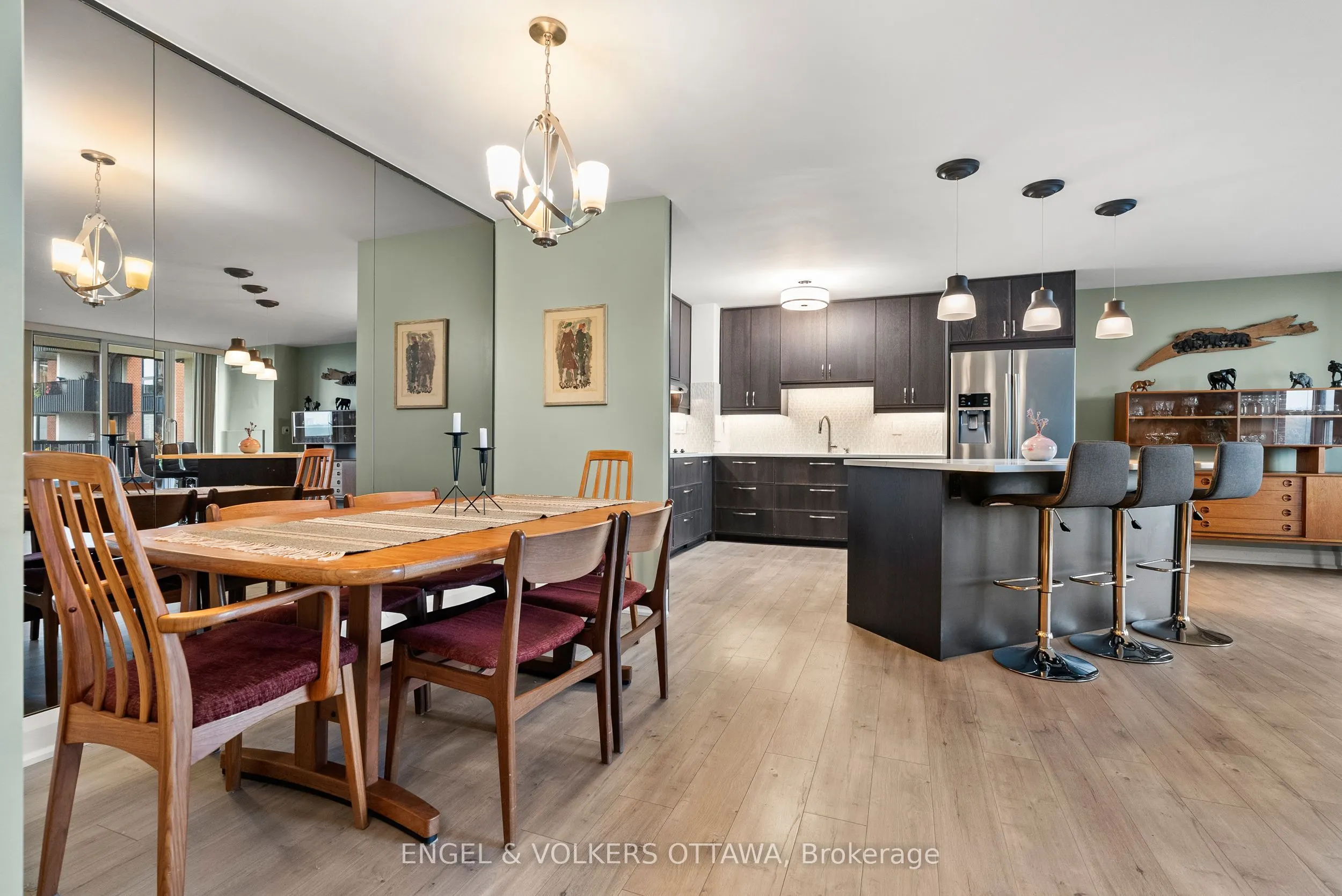 2951 Riverside Drive, #1006