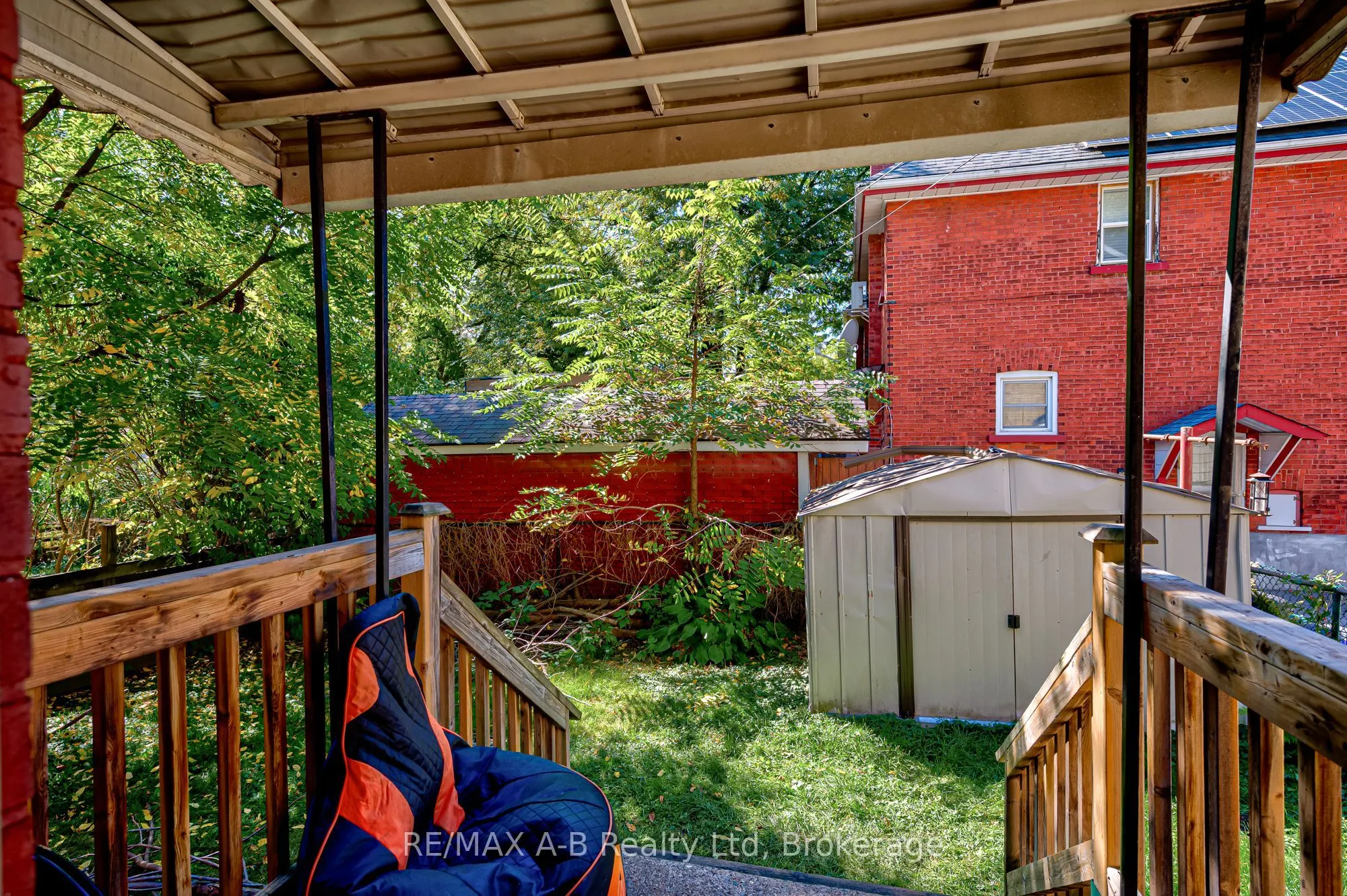 512 Downie Street