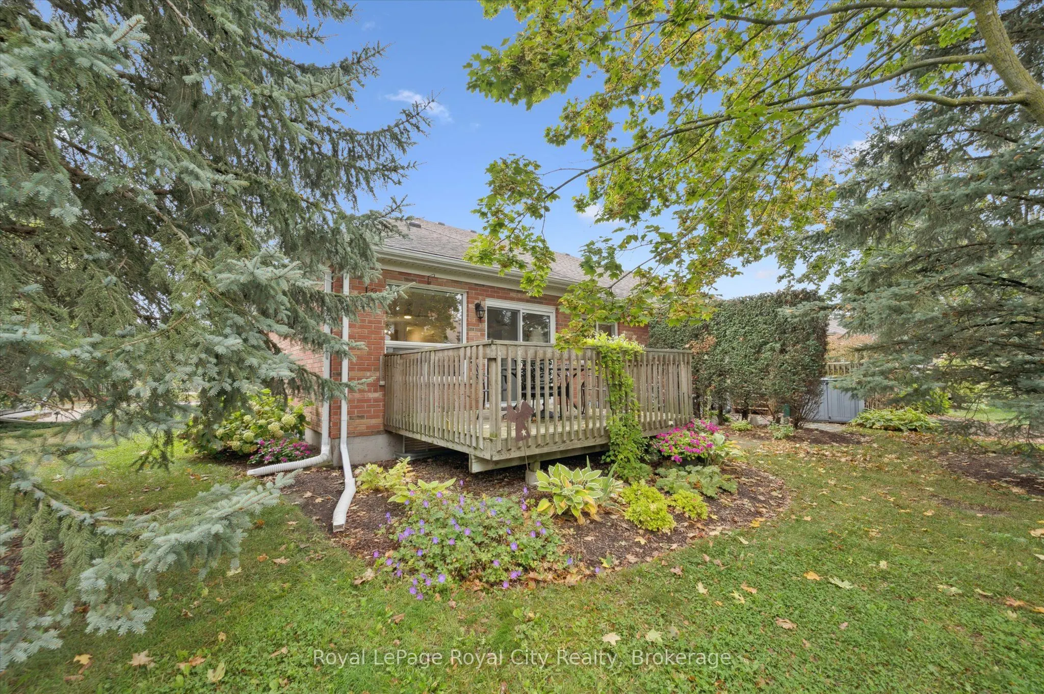 11 Magnolia Lane