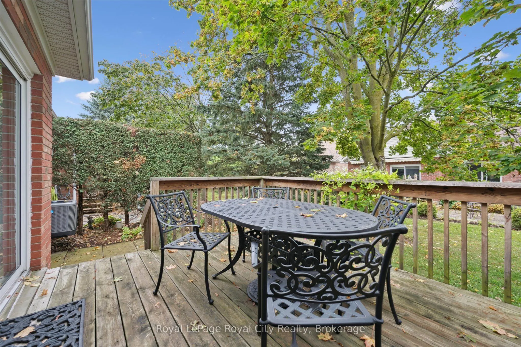11 Magnolia Lane