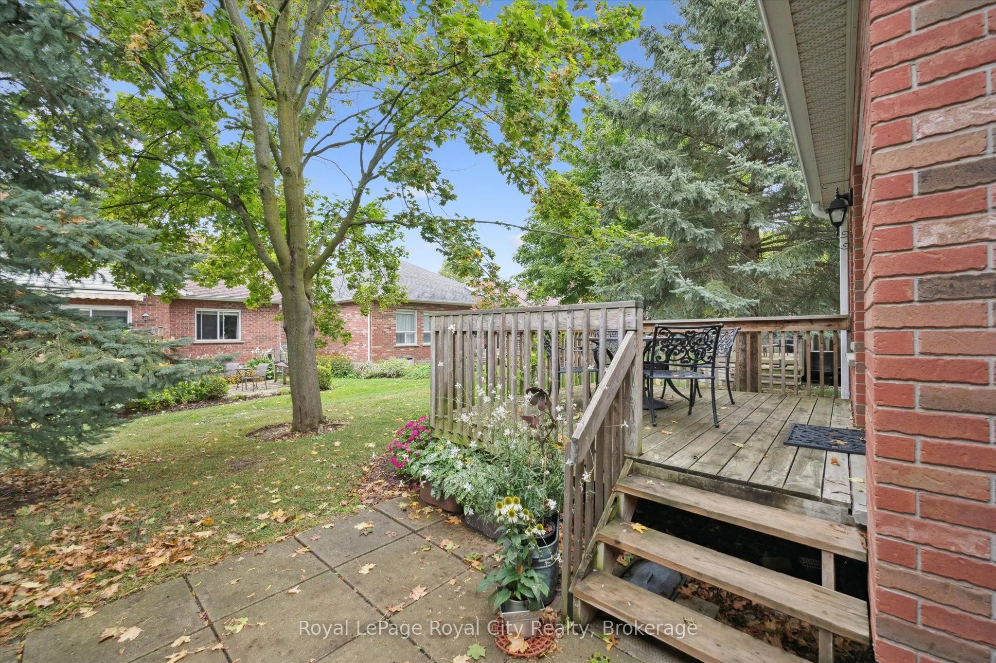11 Magnolia Lane