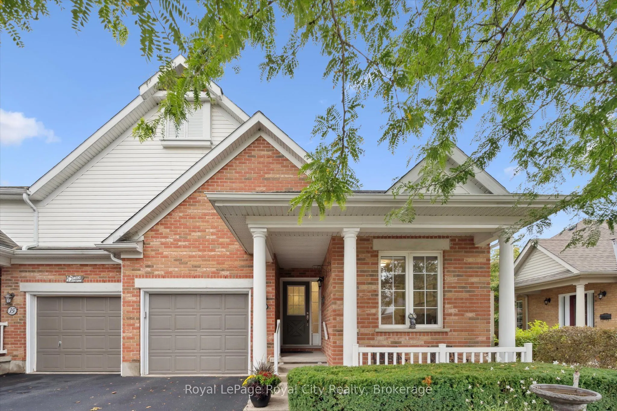 11 Magnolia Lane