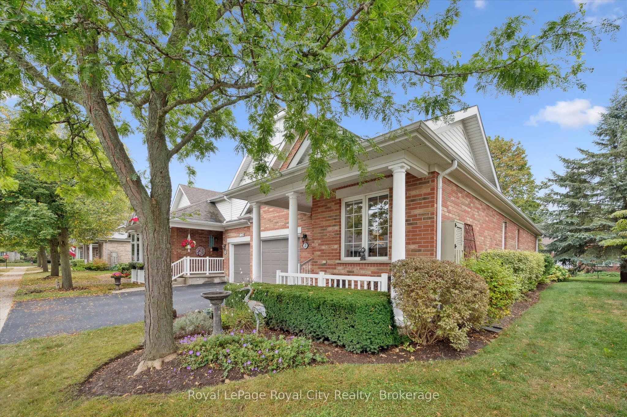 11 Magnolia Lane