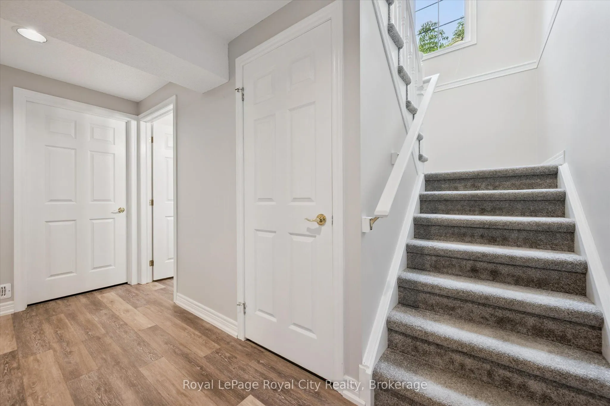 11 Magnolia Lane
