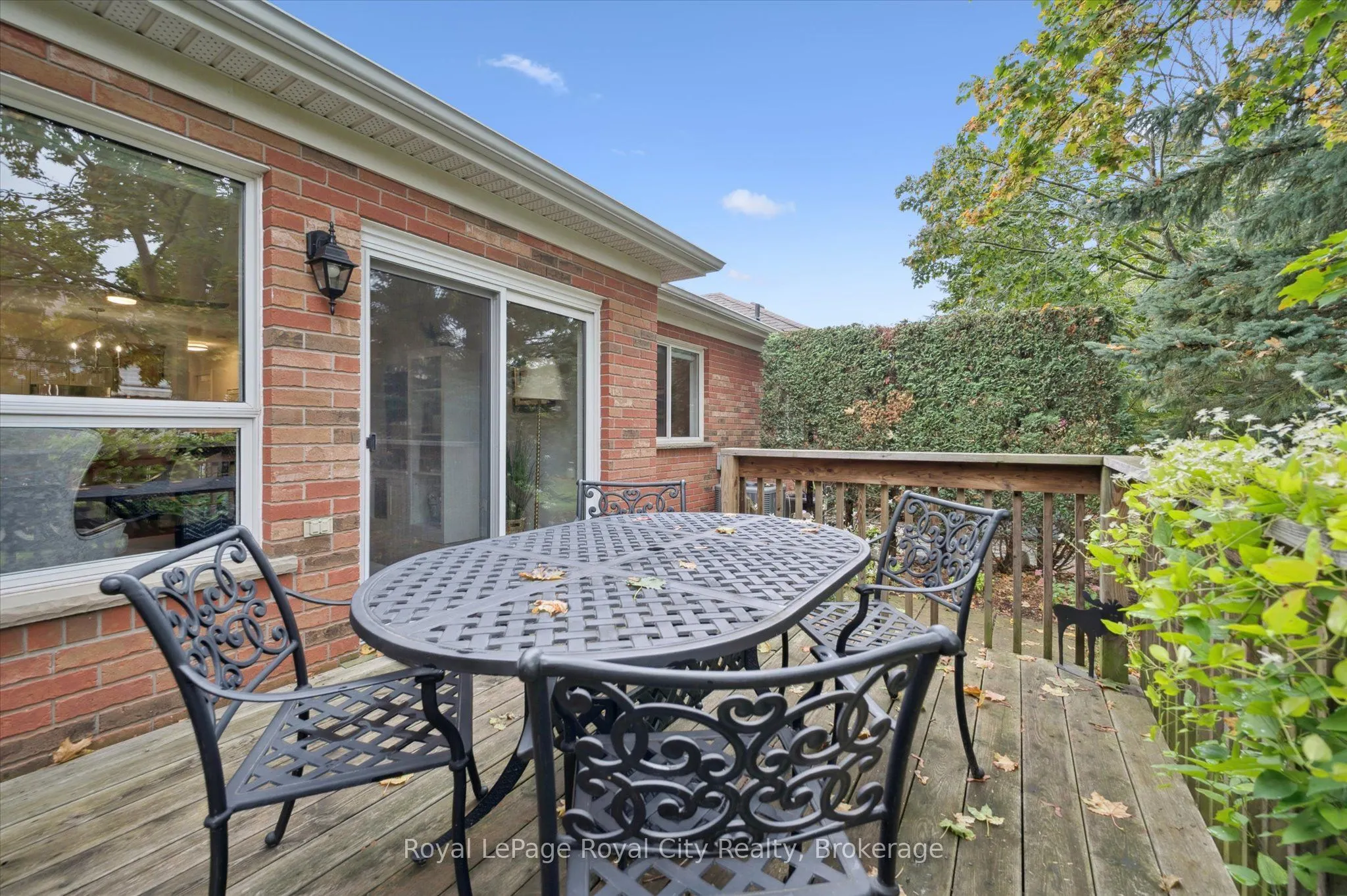 11 Magnolia Lane