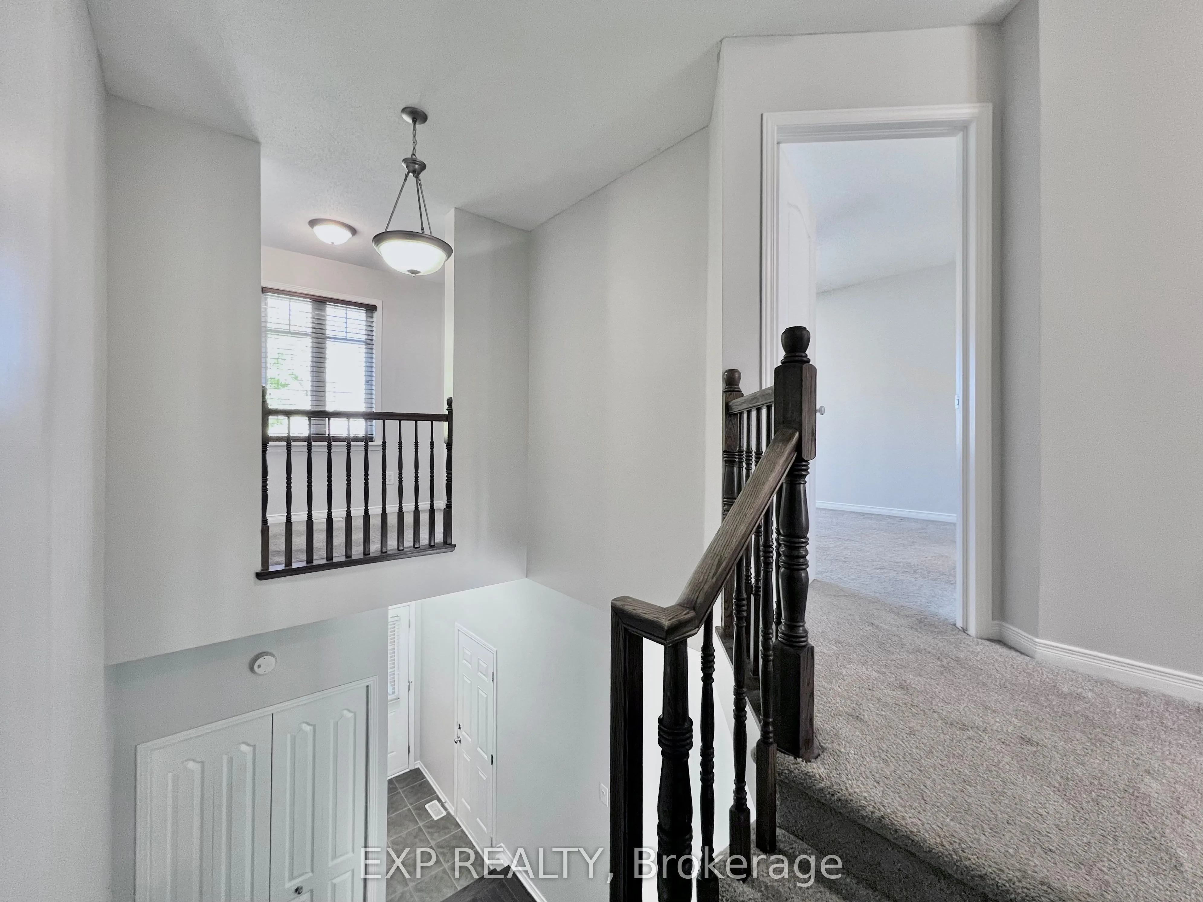 790 Nakina Way