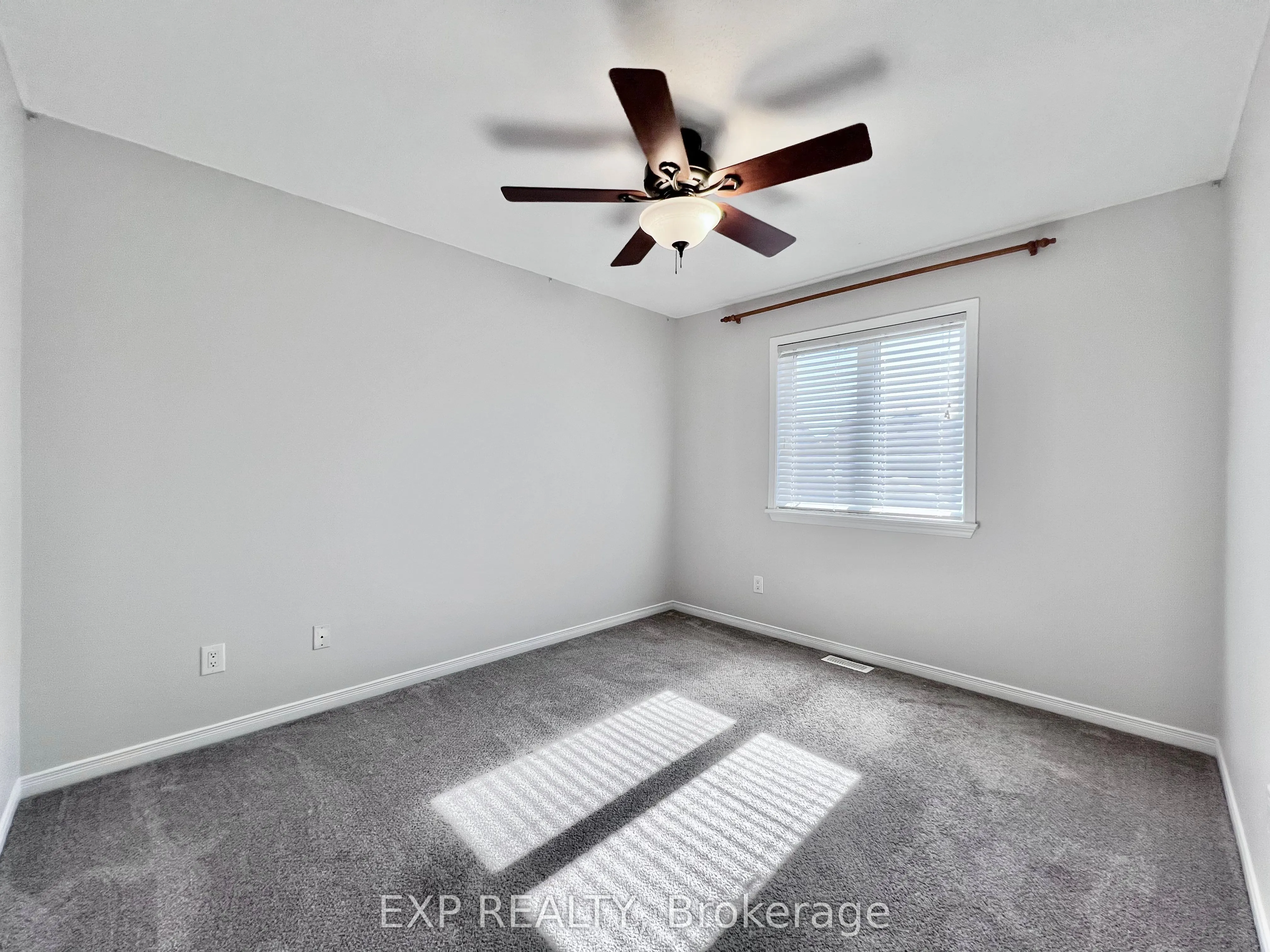 790 Nakina Way