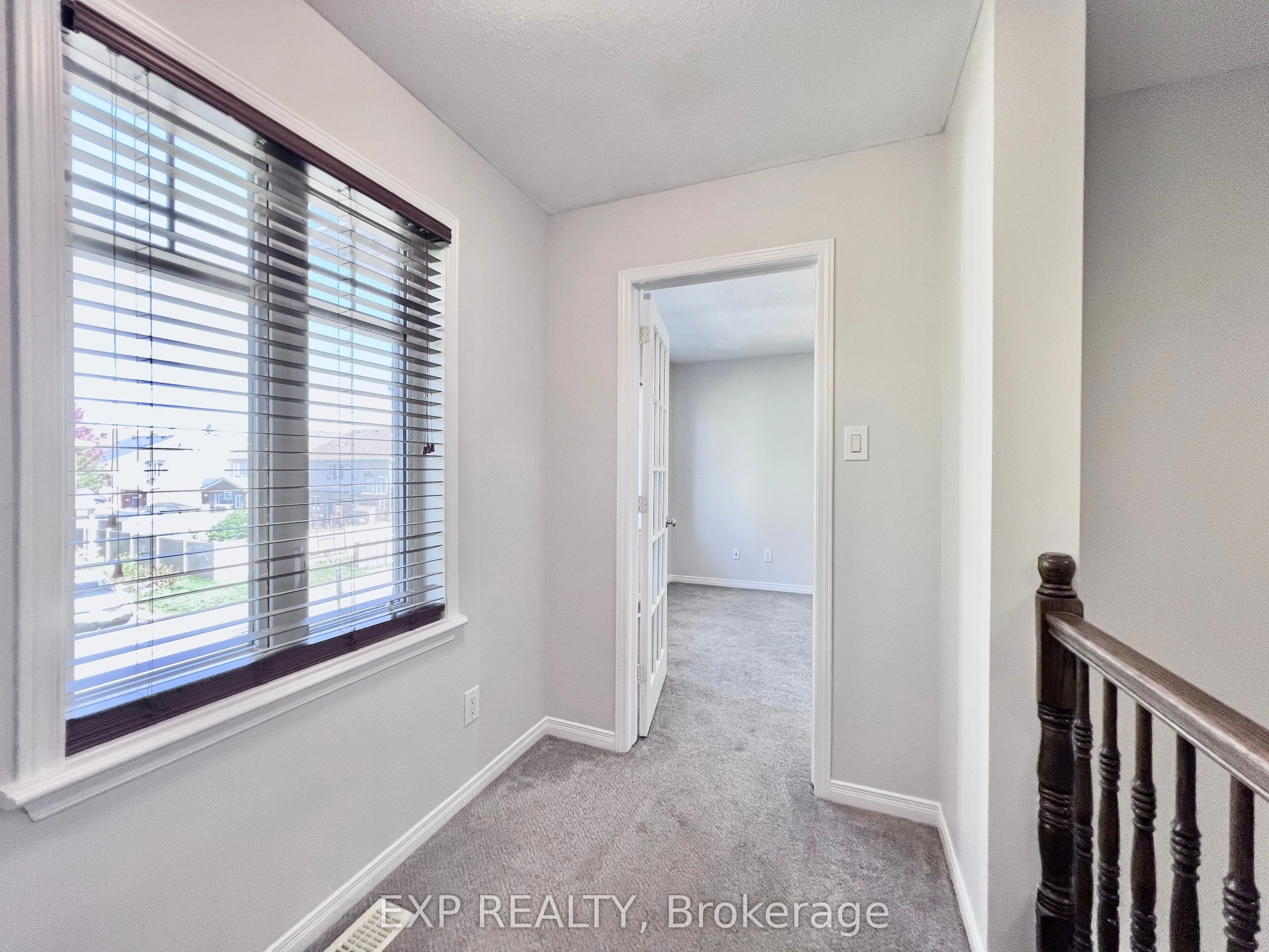 790 Nakina Way