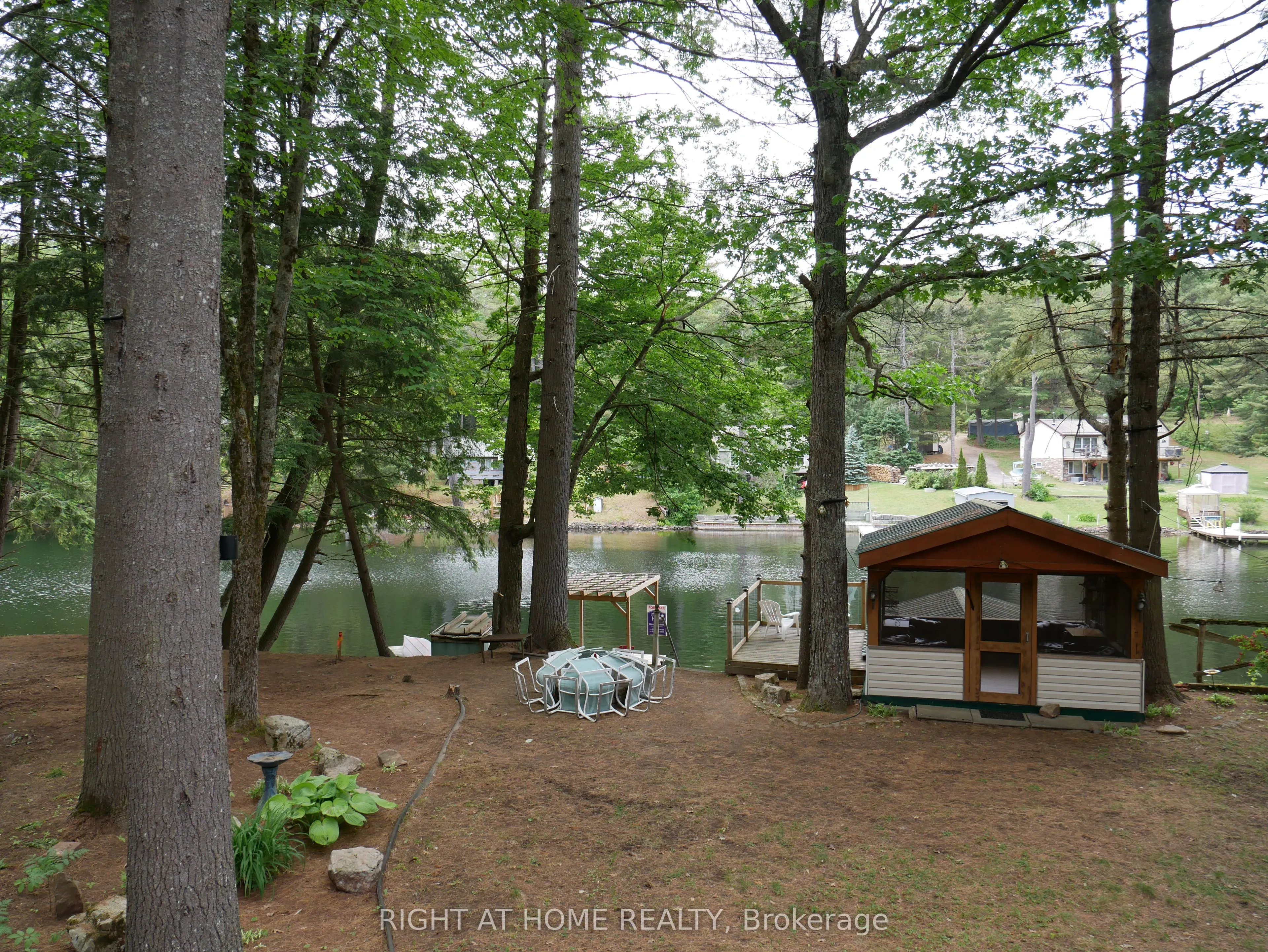 1130 Towering Oaks Trail W