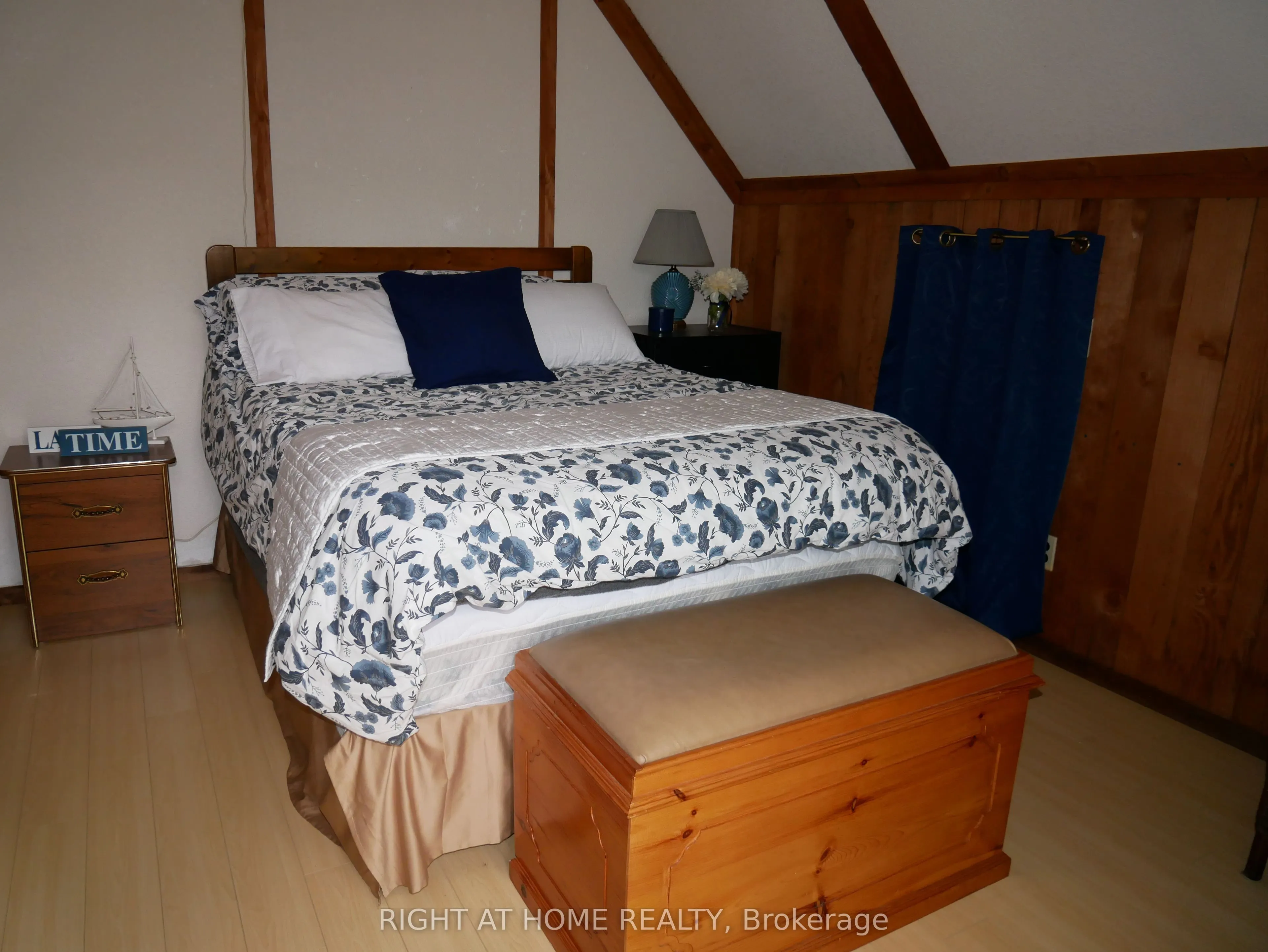 1130 Towering Oaks Trail W