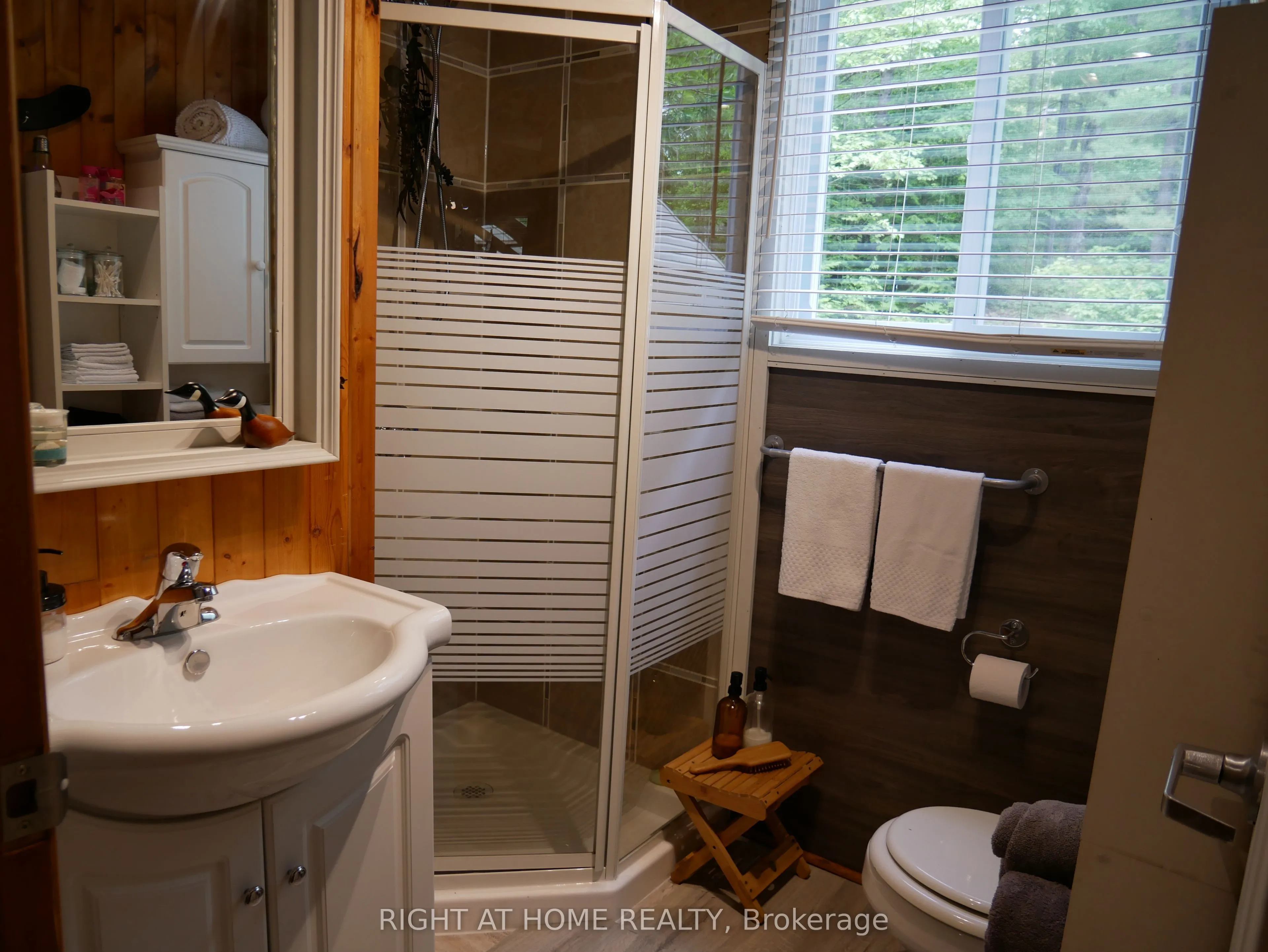 1130 Towering Oaks Trail W
