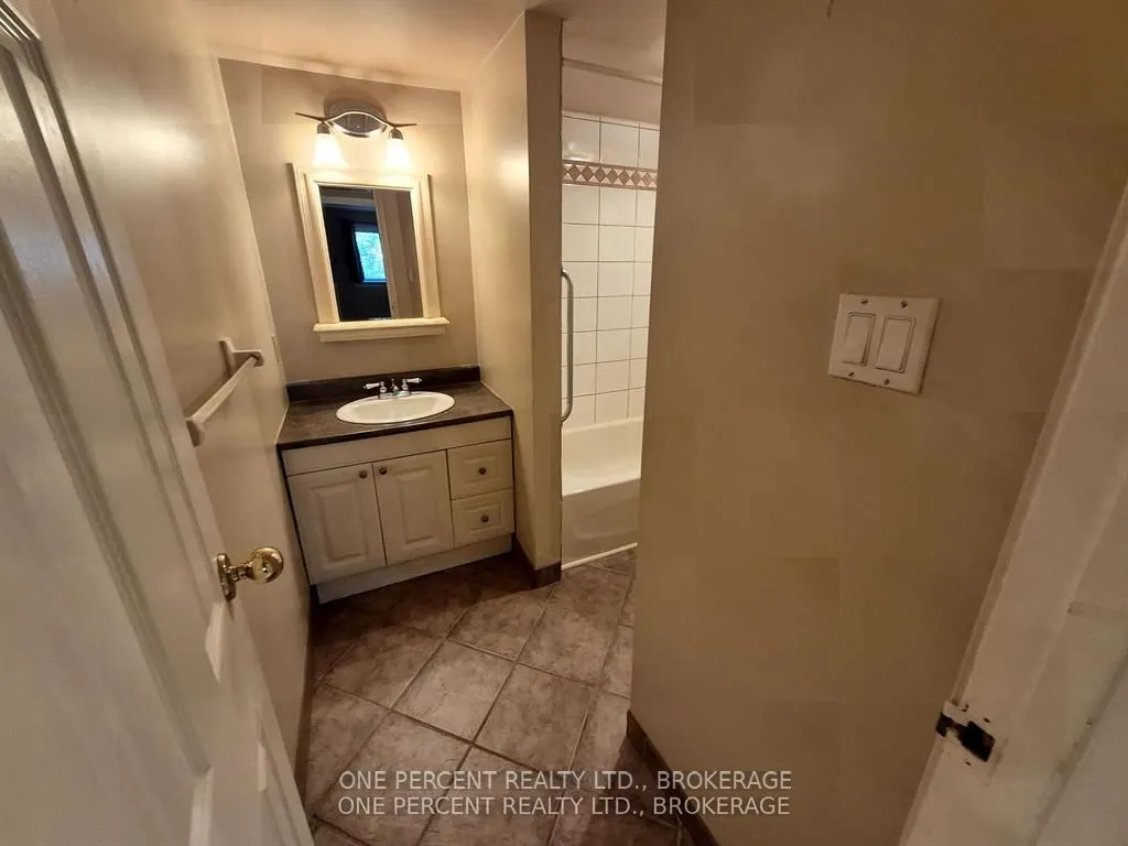 561 Armstrong Road, #116