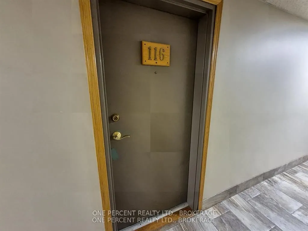 561 Armstrong Road, #116