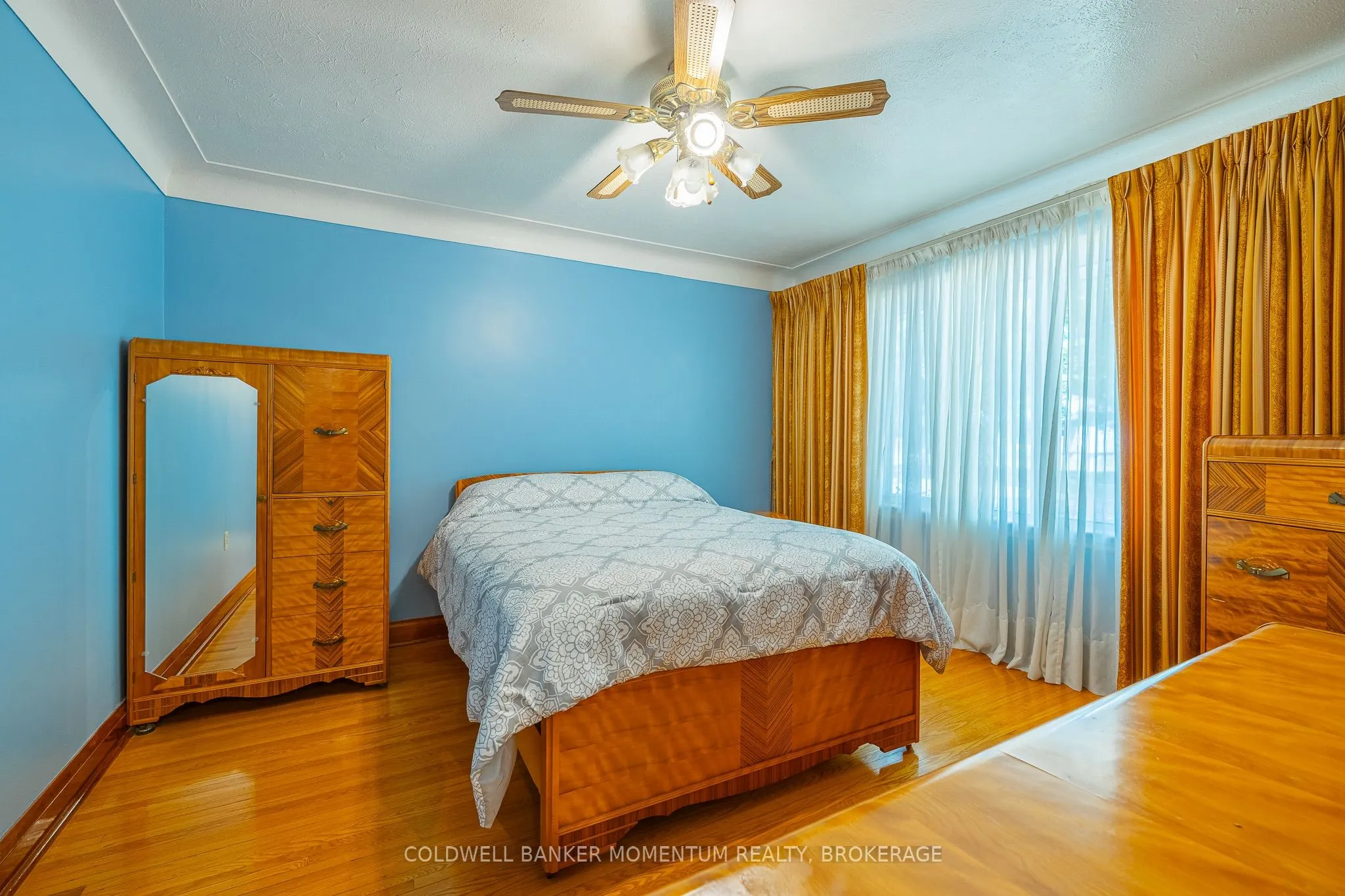 9 McDonald Avenue