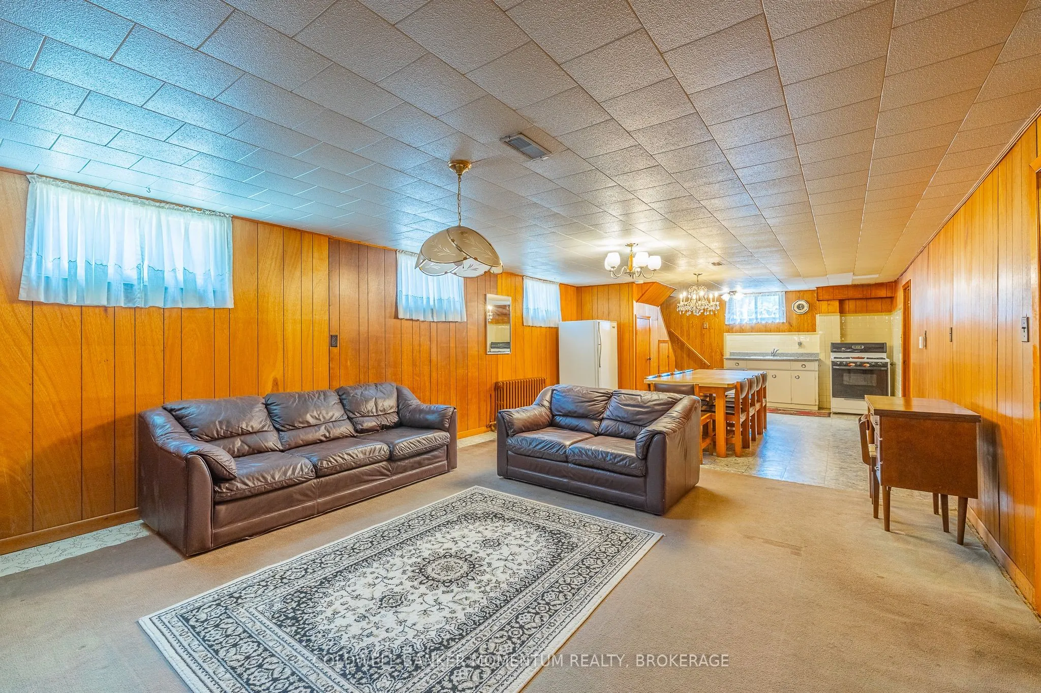 9 McDonald Avenue