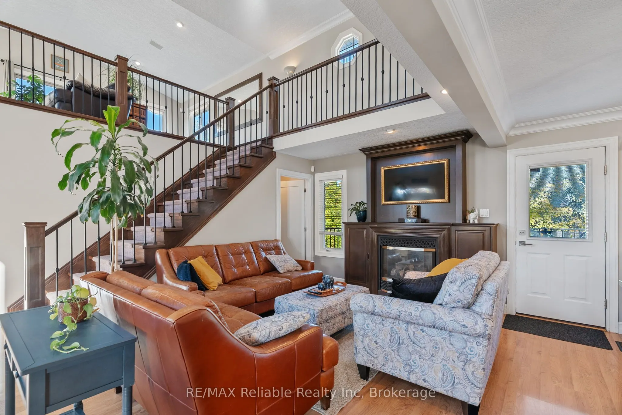 17 Harbour Court