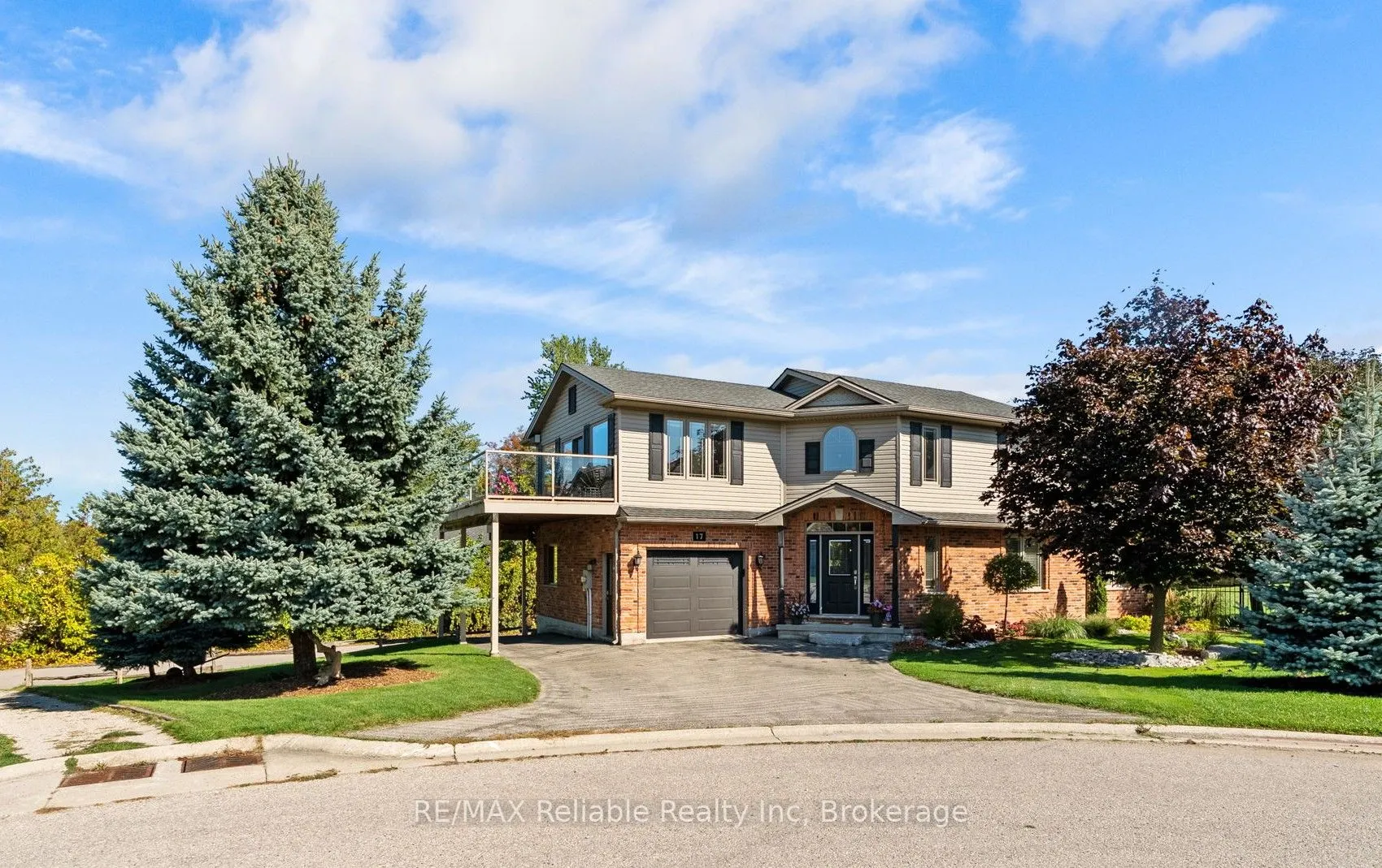 17 Harbour Court