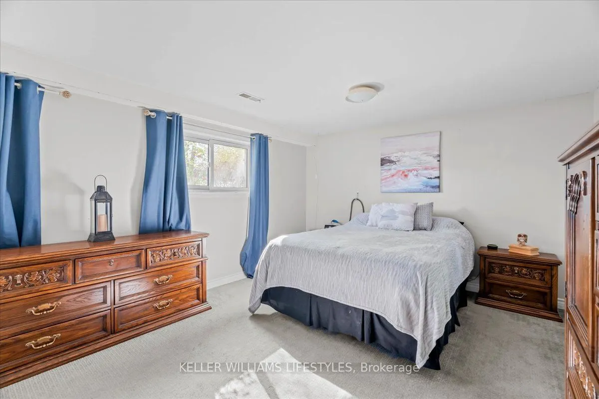 34 Stanhope Crescent