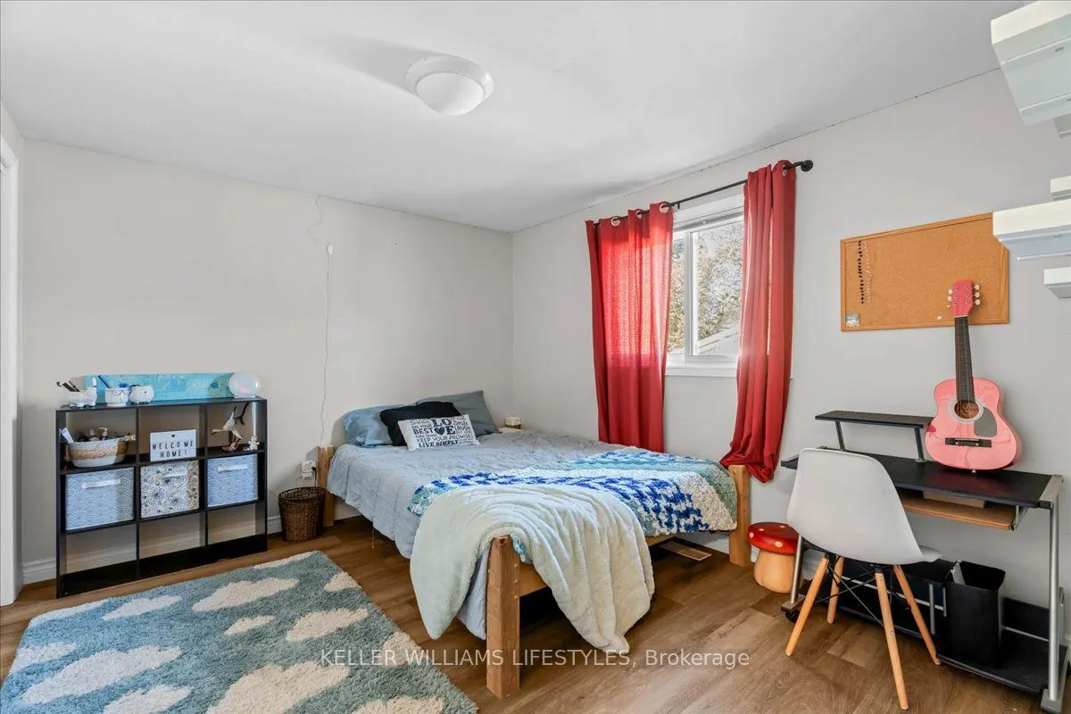 34 Stanhope Crescent