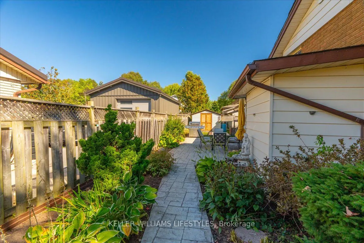 34 Stanhope Crescent