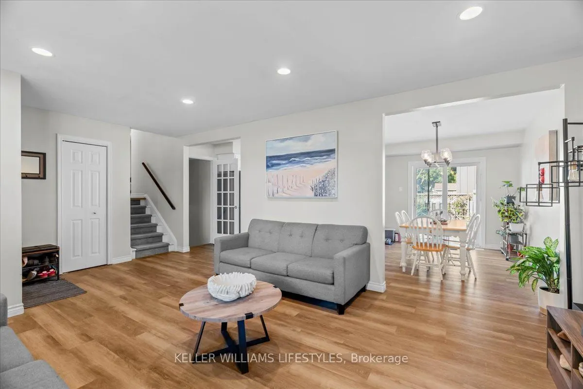 34 Stanhope Crescent