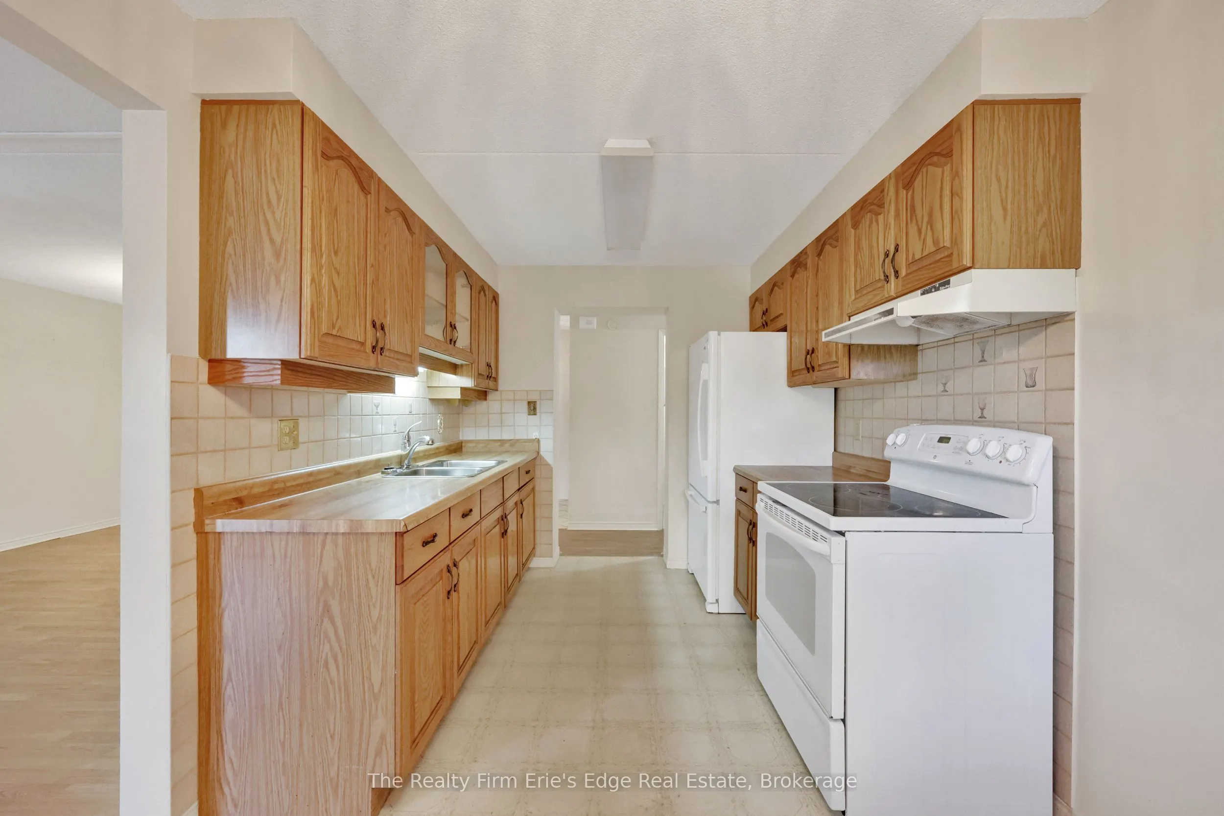 75 Bridge Street E, #206