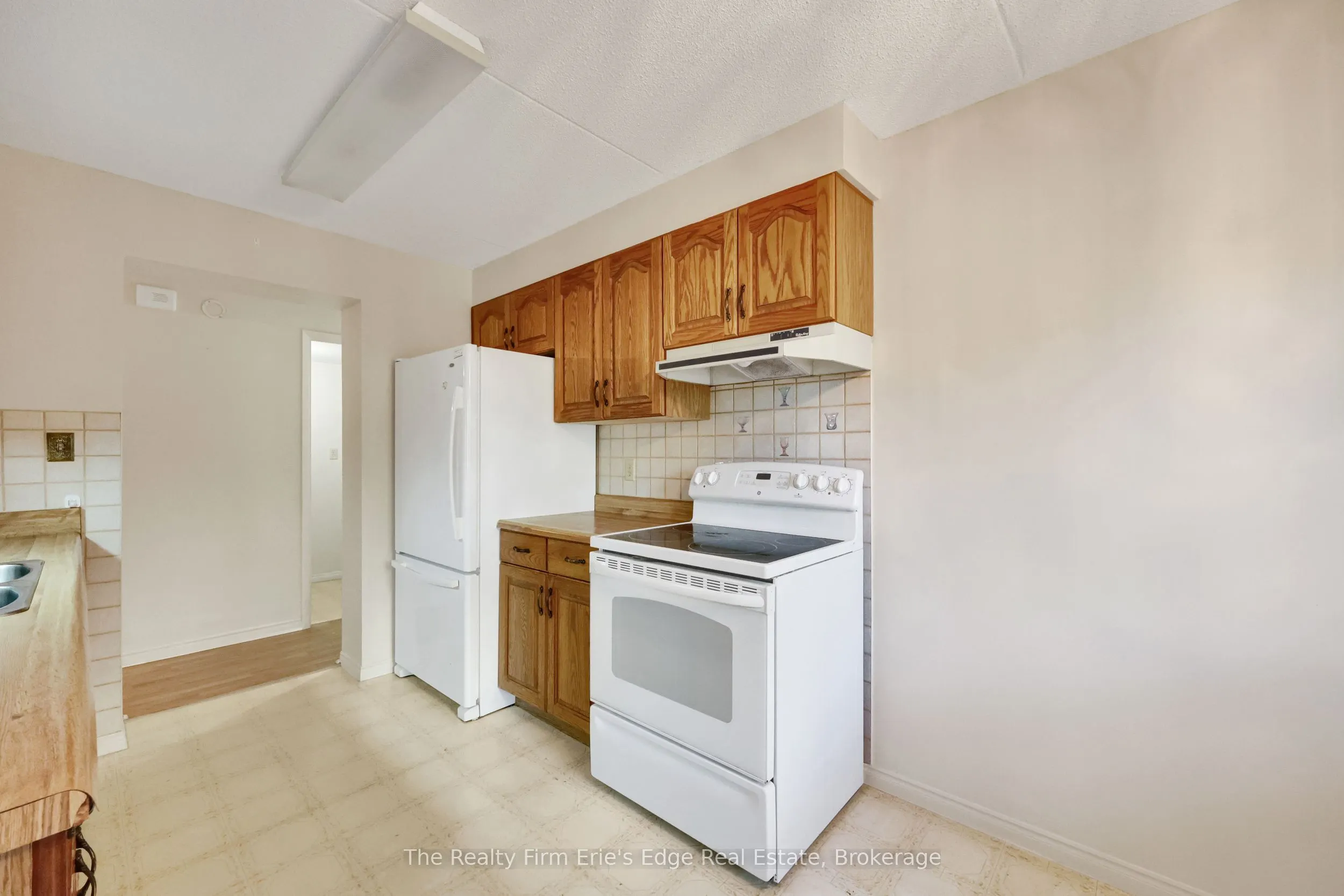 75 Bridge Street E, #206