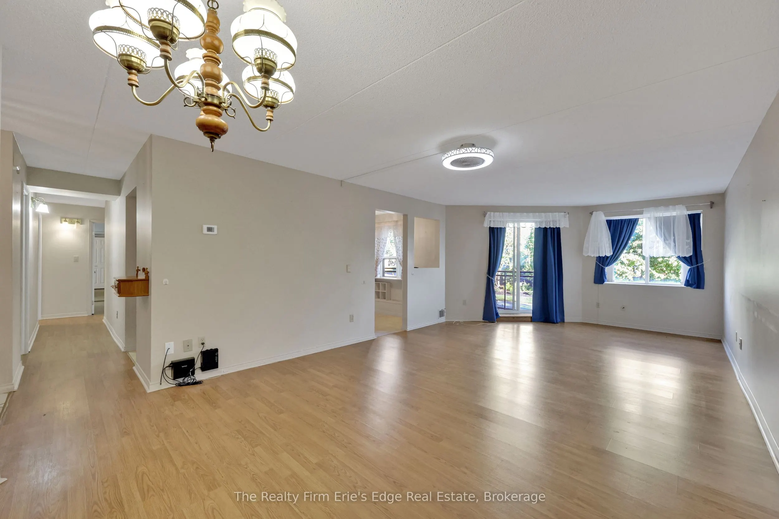 75 Bridge Street E, #206