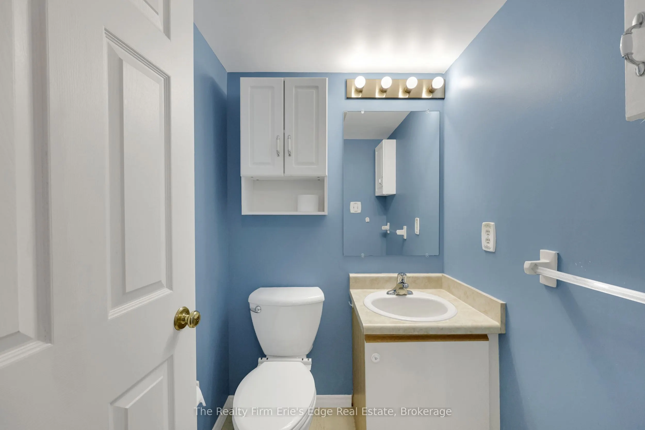 75 Bridge Street E, #206