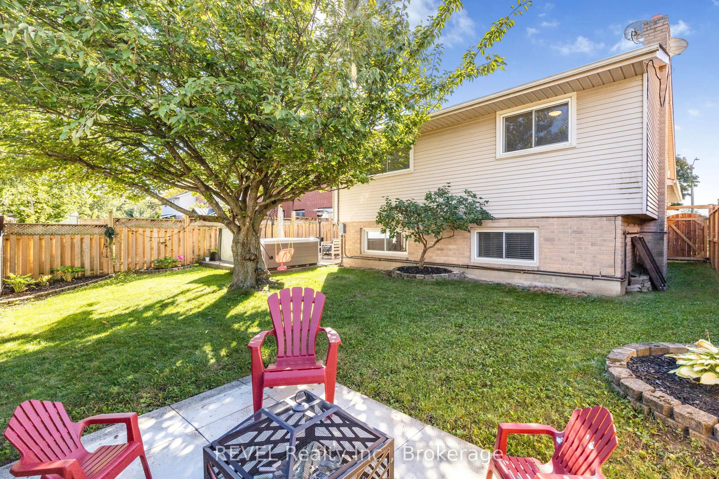 7 Bascary Crescent