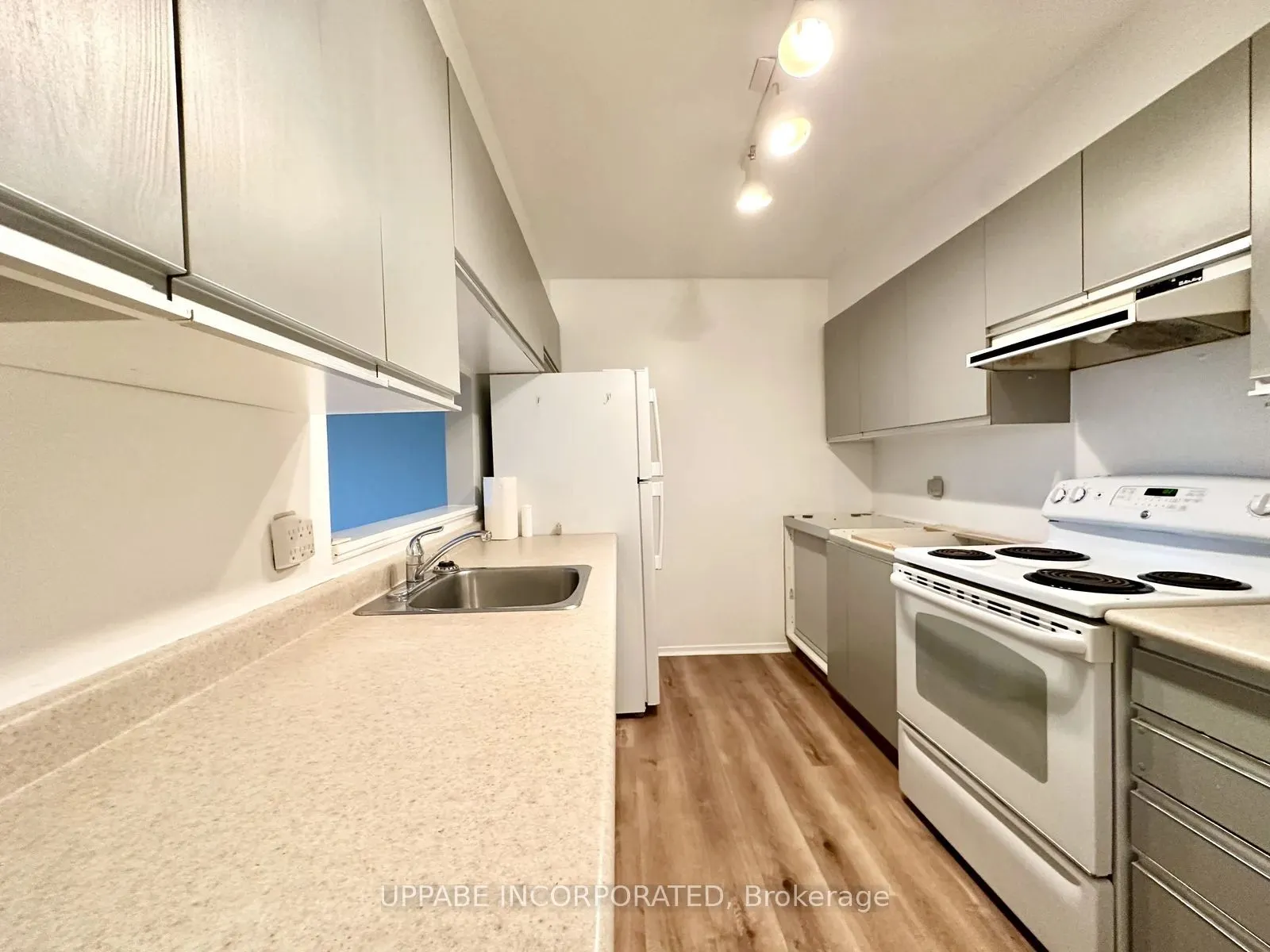 280 Brittany Drive, #306