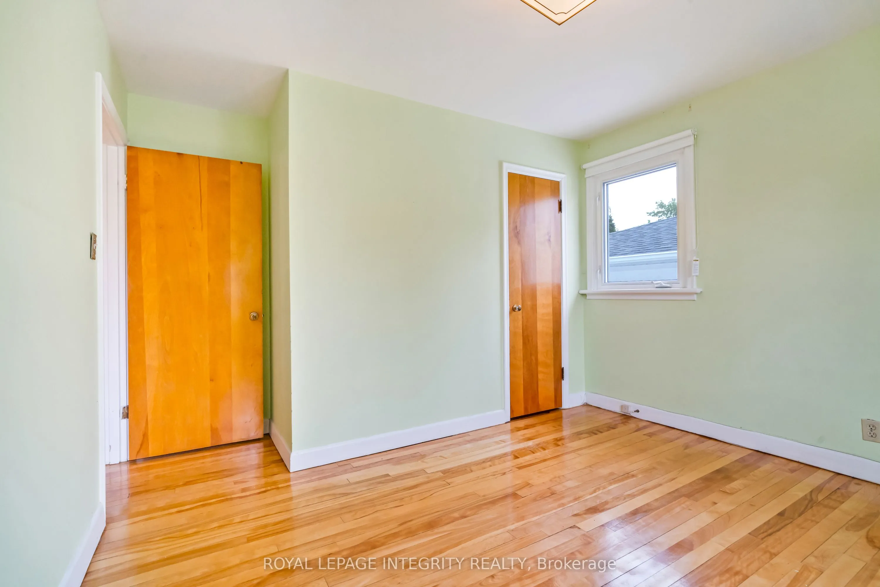 18 Brookdale Avenue
