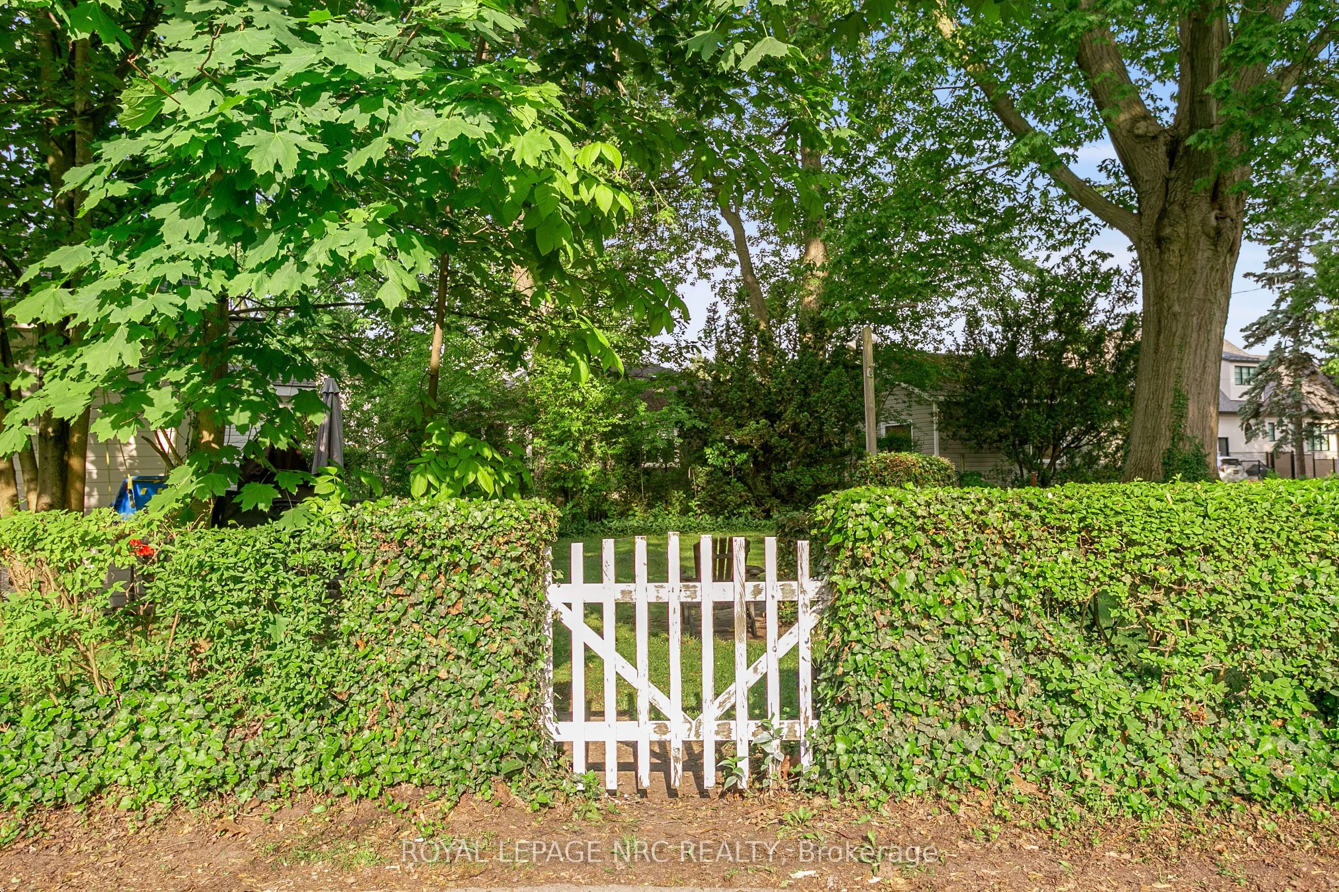 3786 Terrace Lane