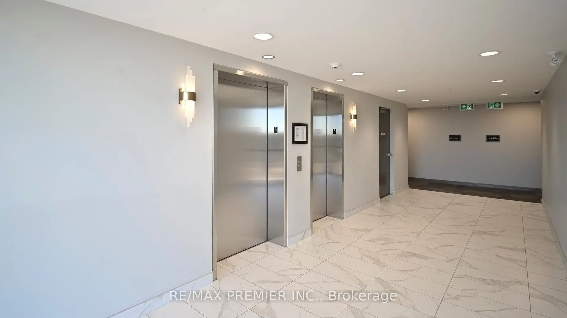 26 Lowes Road W, #511