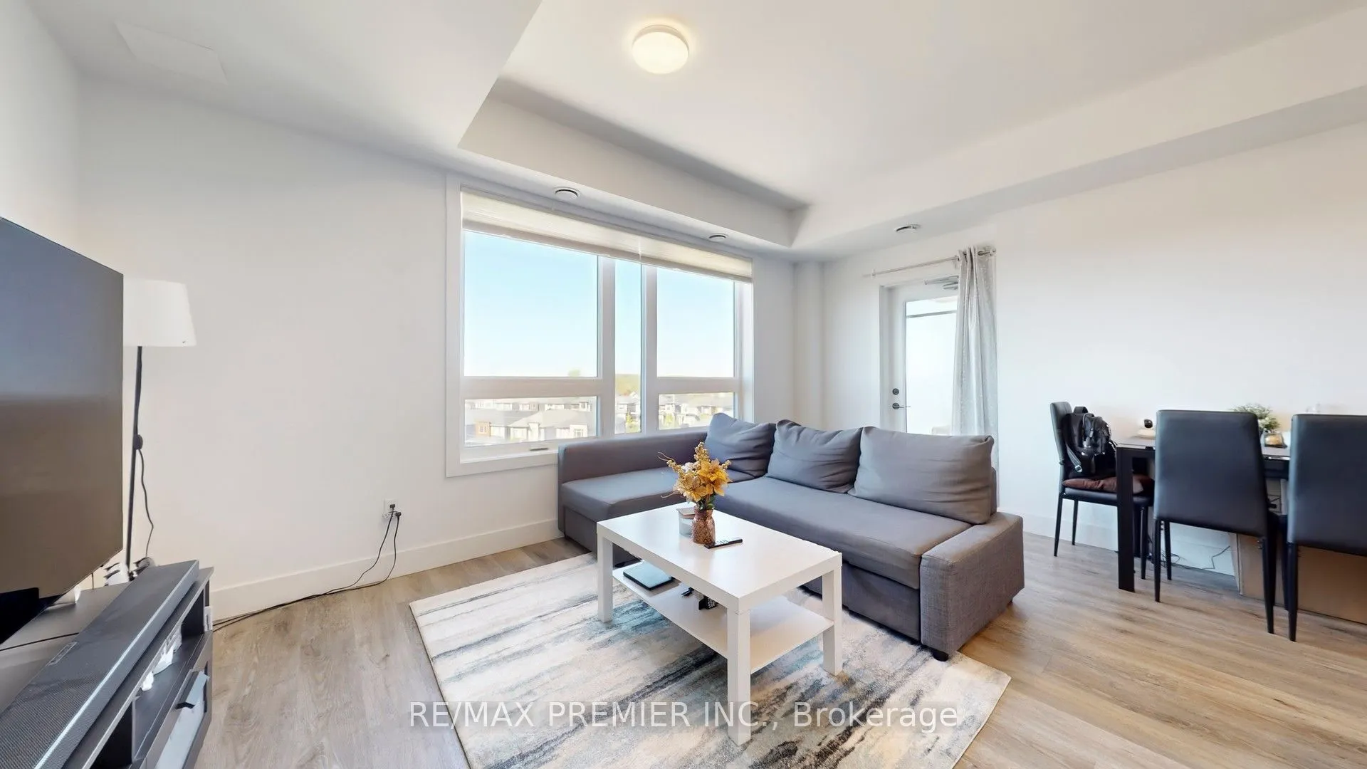26 Lowes Road W, #511