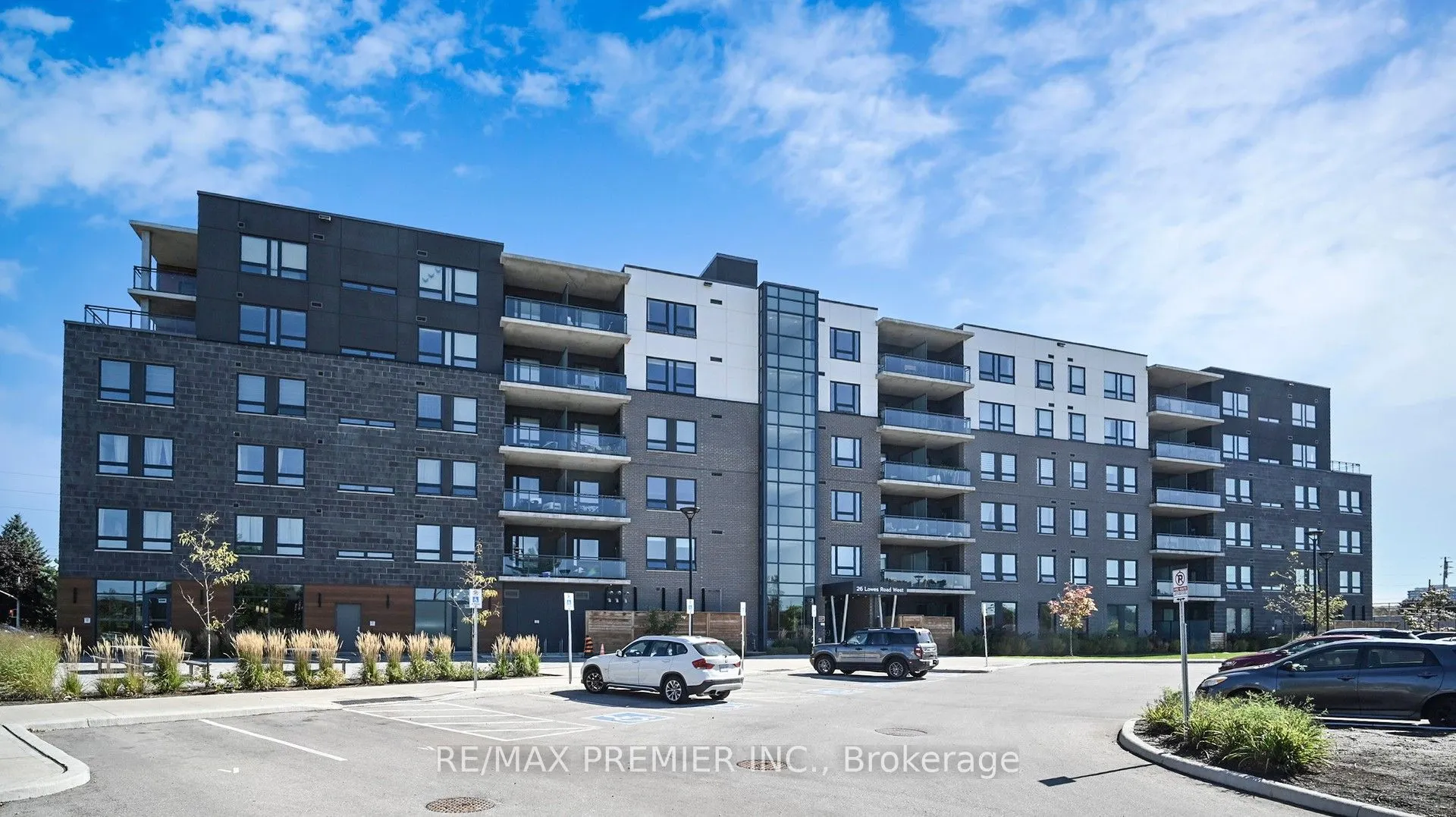 26 Lowes Road W, #511