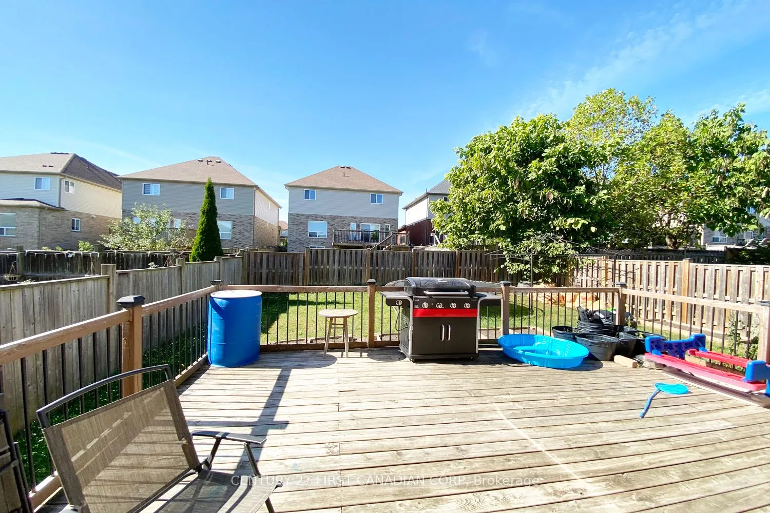 823 OAKCROSSING Road