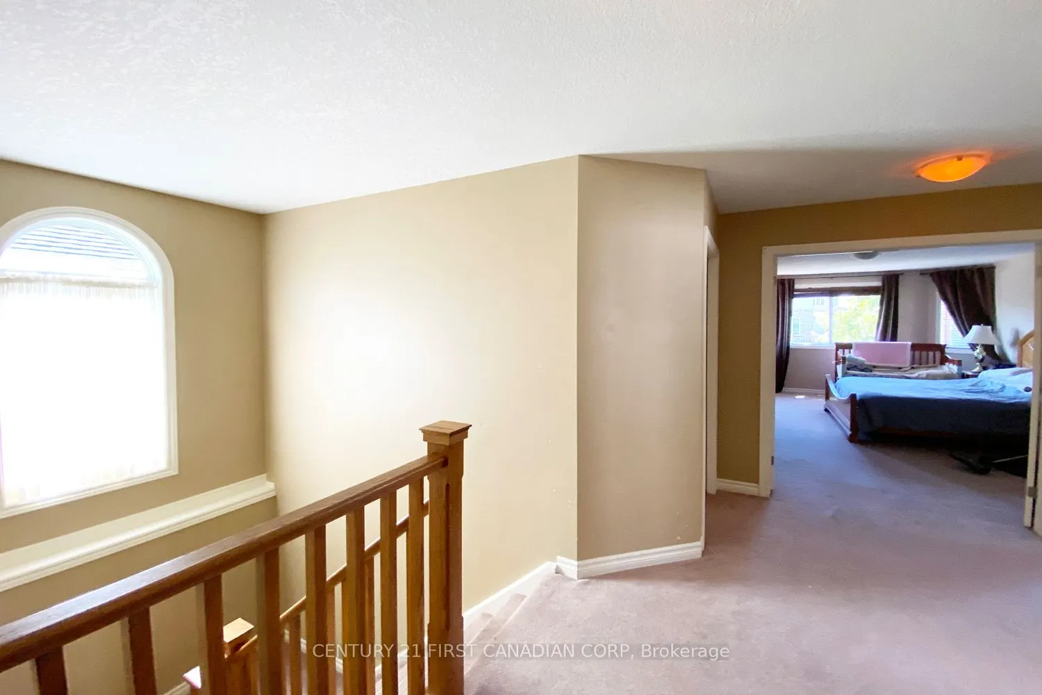 823 OAKCROSSING Road