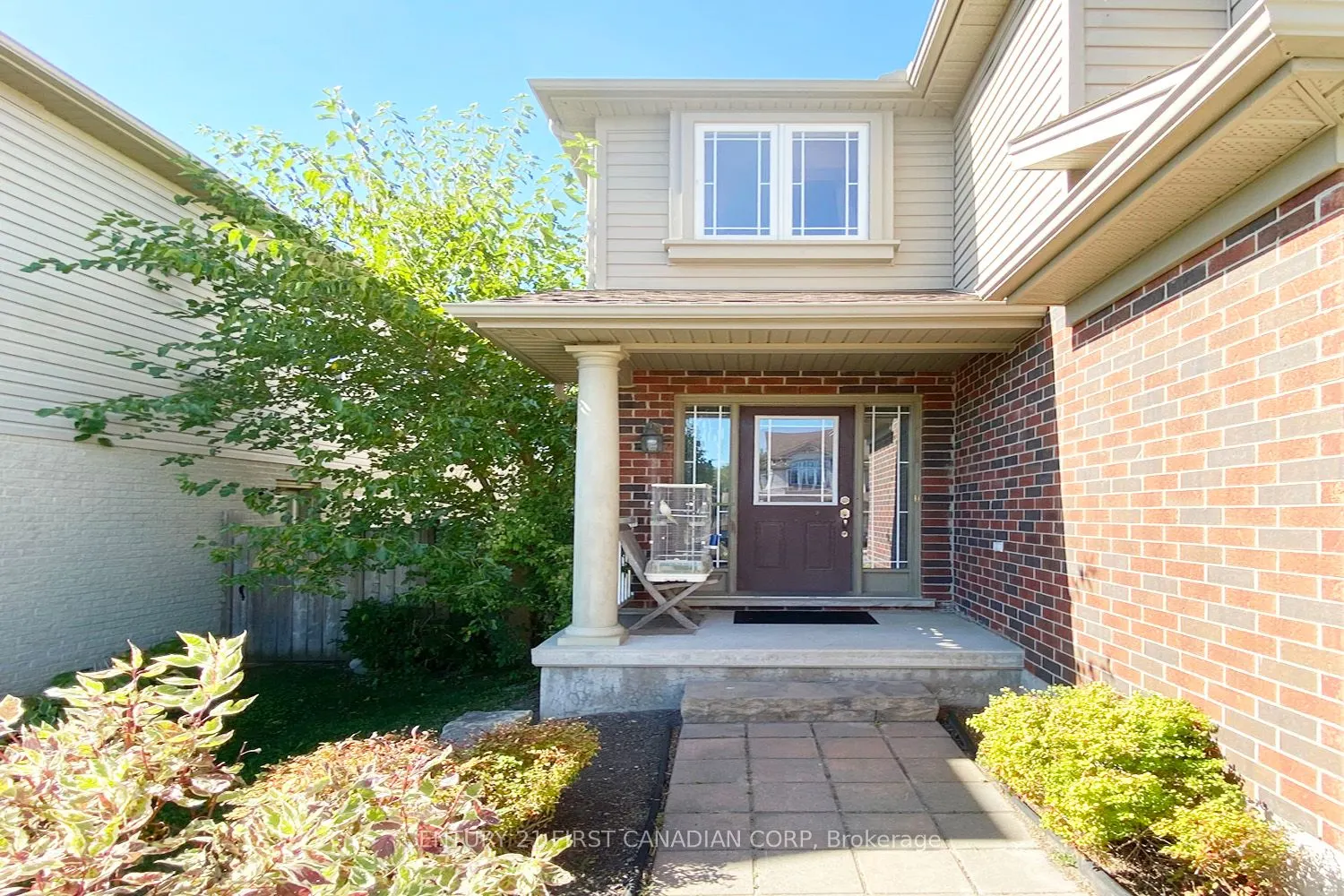 823 OAKCROSSING Road