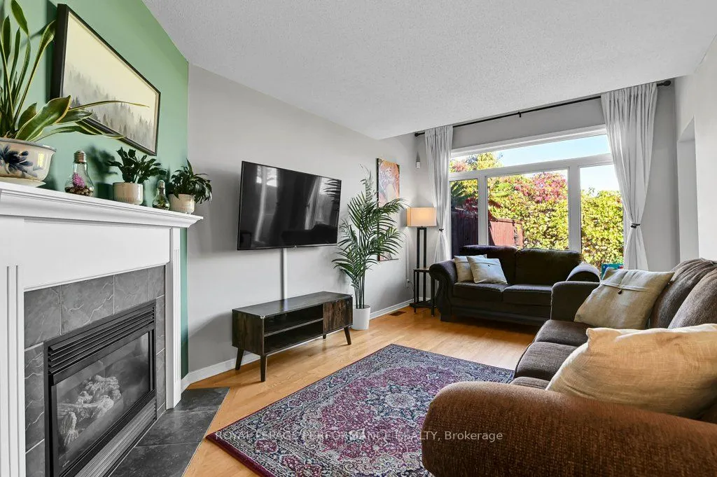 32 Cargrove Private