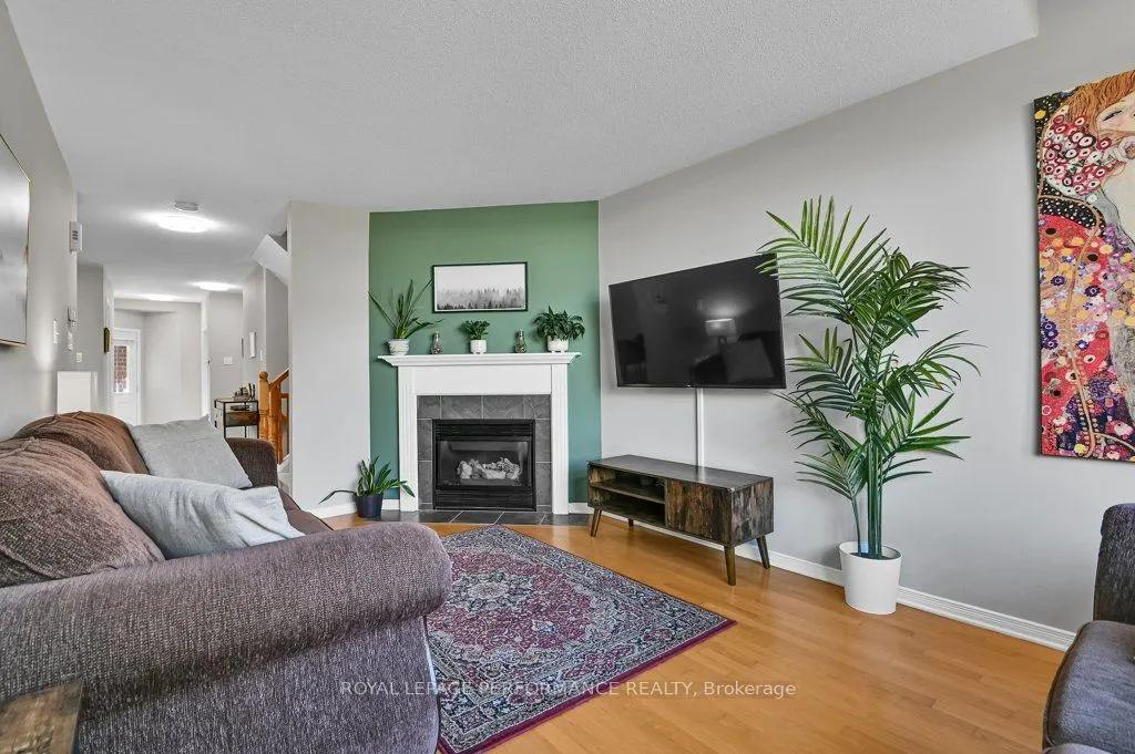 32 Cargrove Private