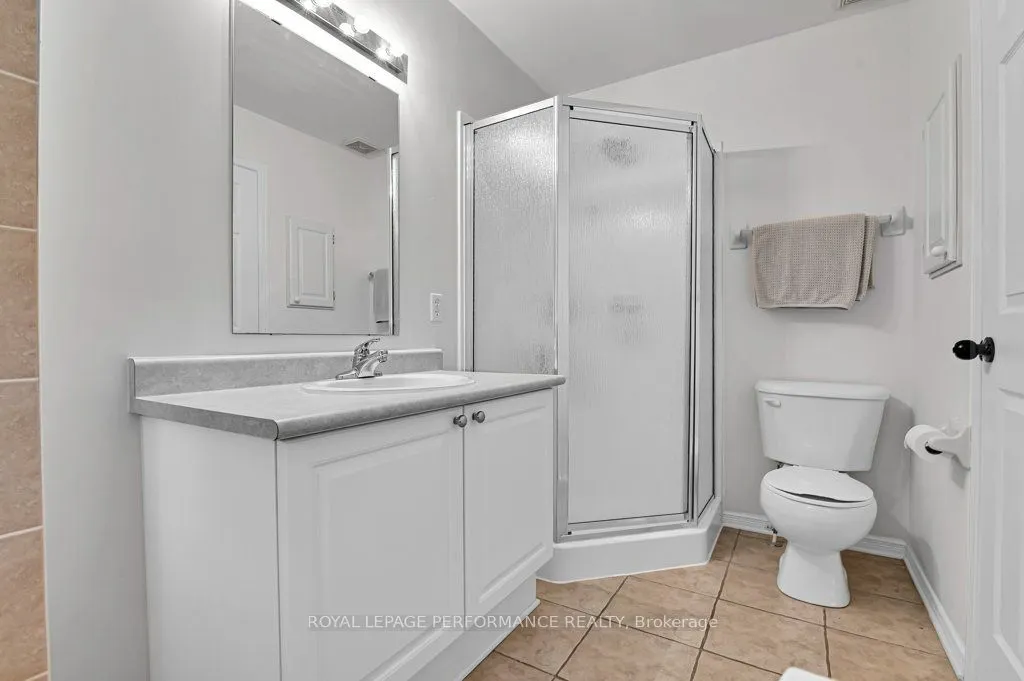 32 Cargrove Private