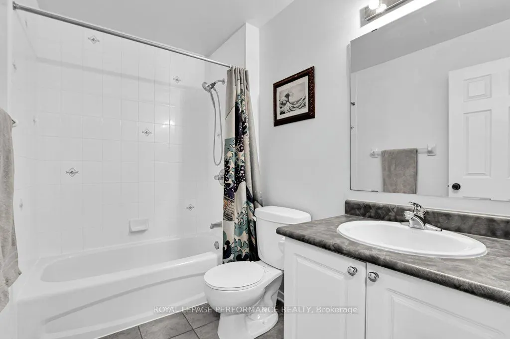 32 Cargrove Private