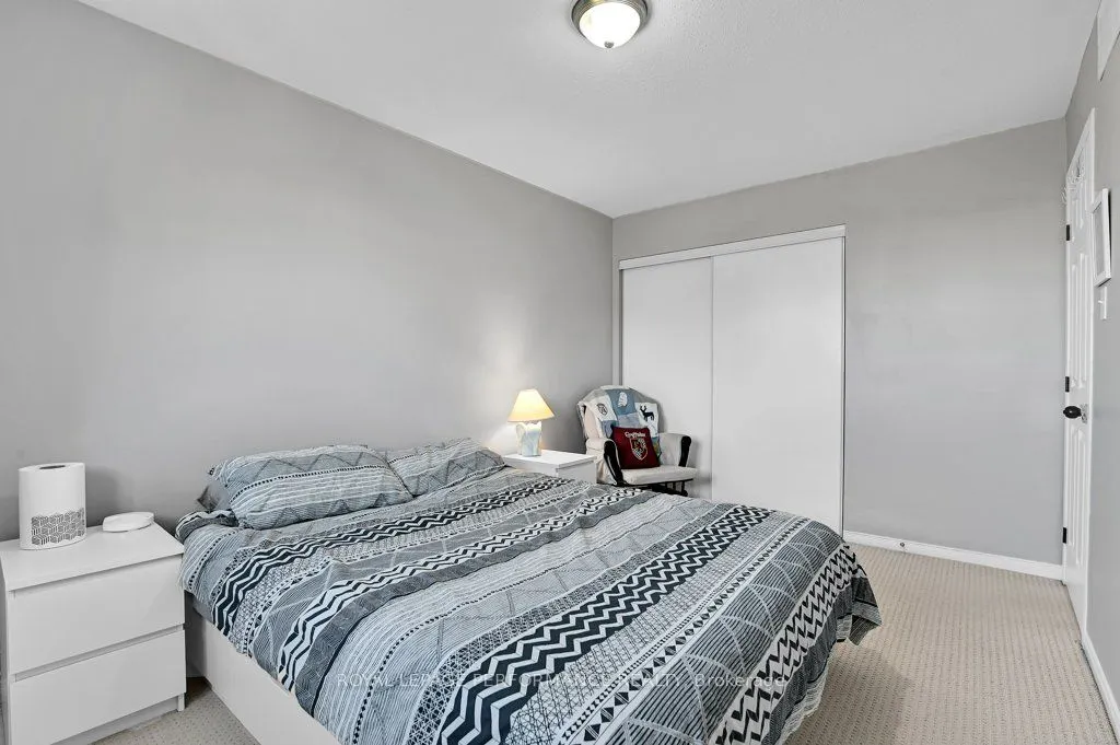 32 Cargrove Private