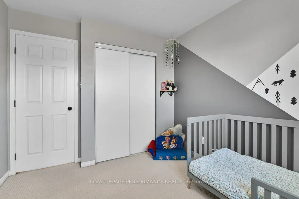 32 Cargrove Private
