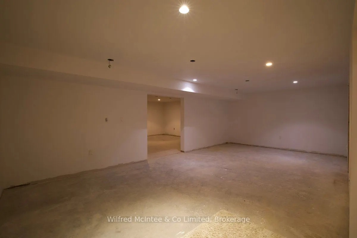 545 Eckford Avenue
