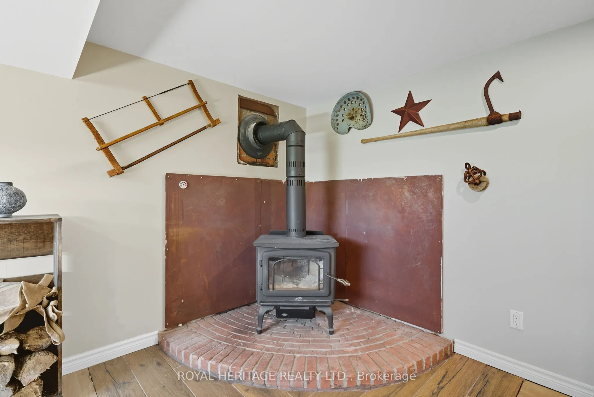 2715 Shelter Valley Road