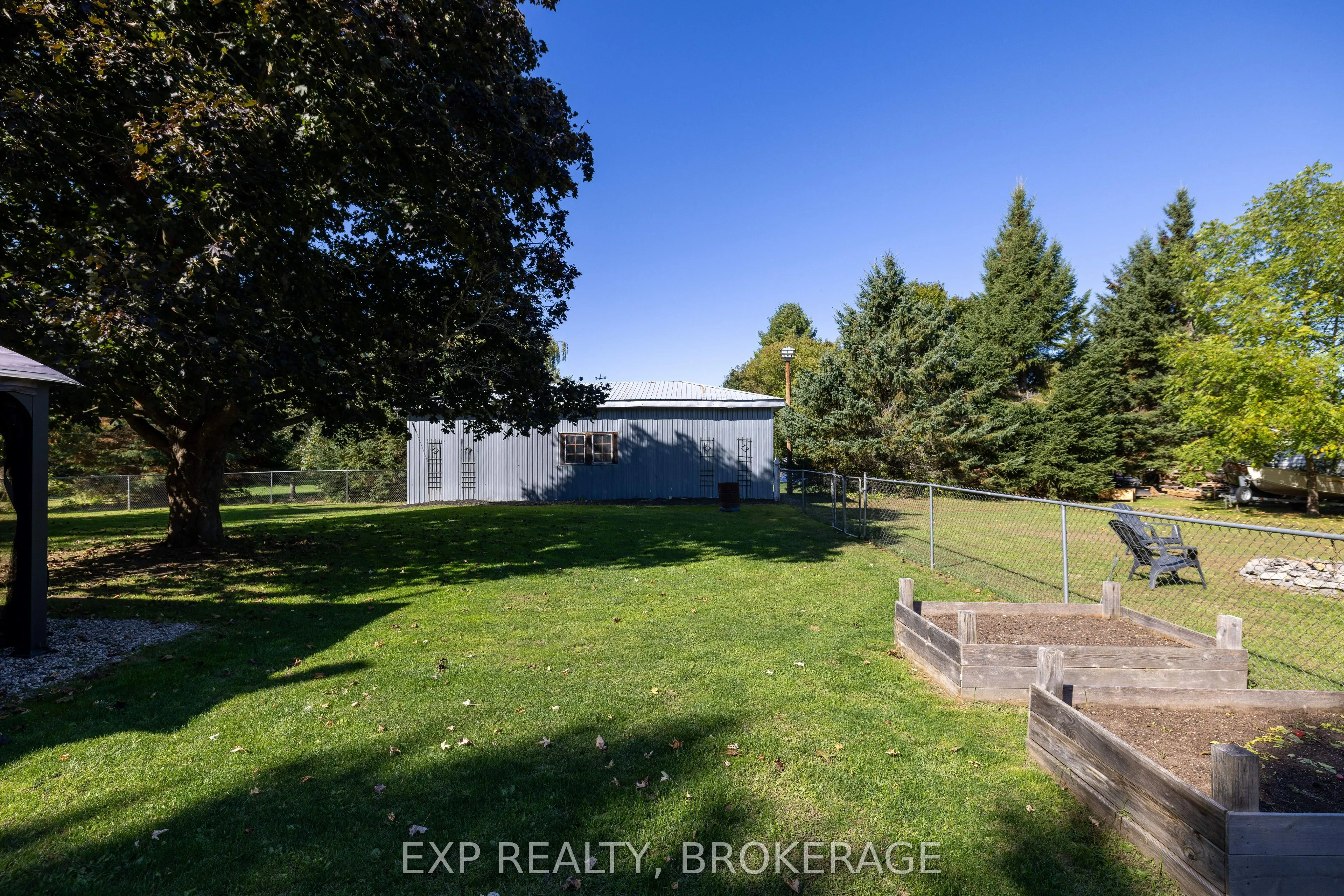 6045 Verona Street