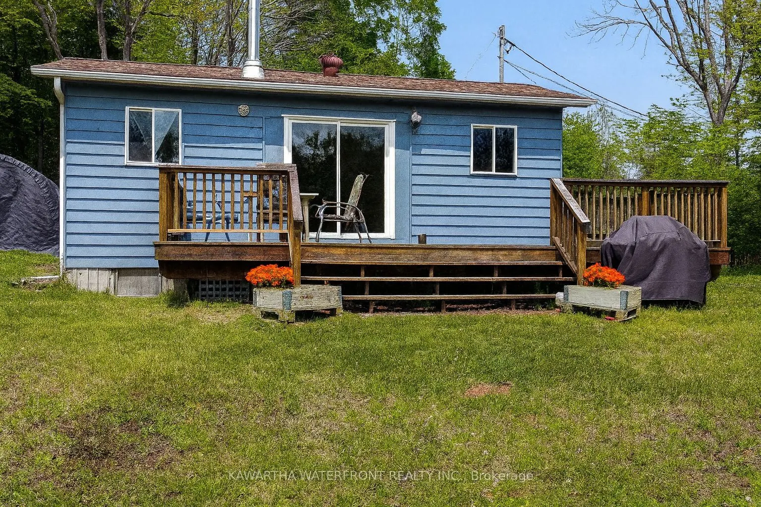 1120 English Circle
